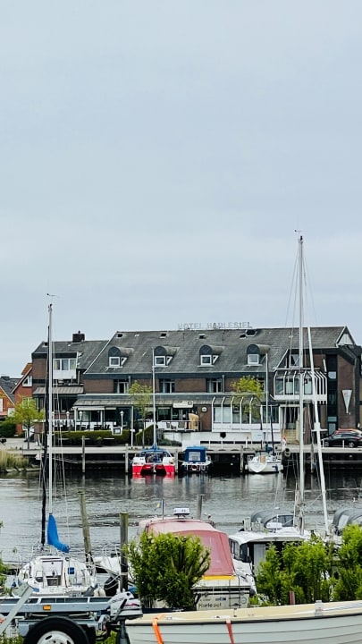 Außenansicht Hotel Harlesiel