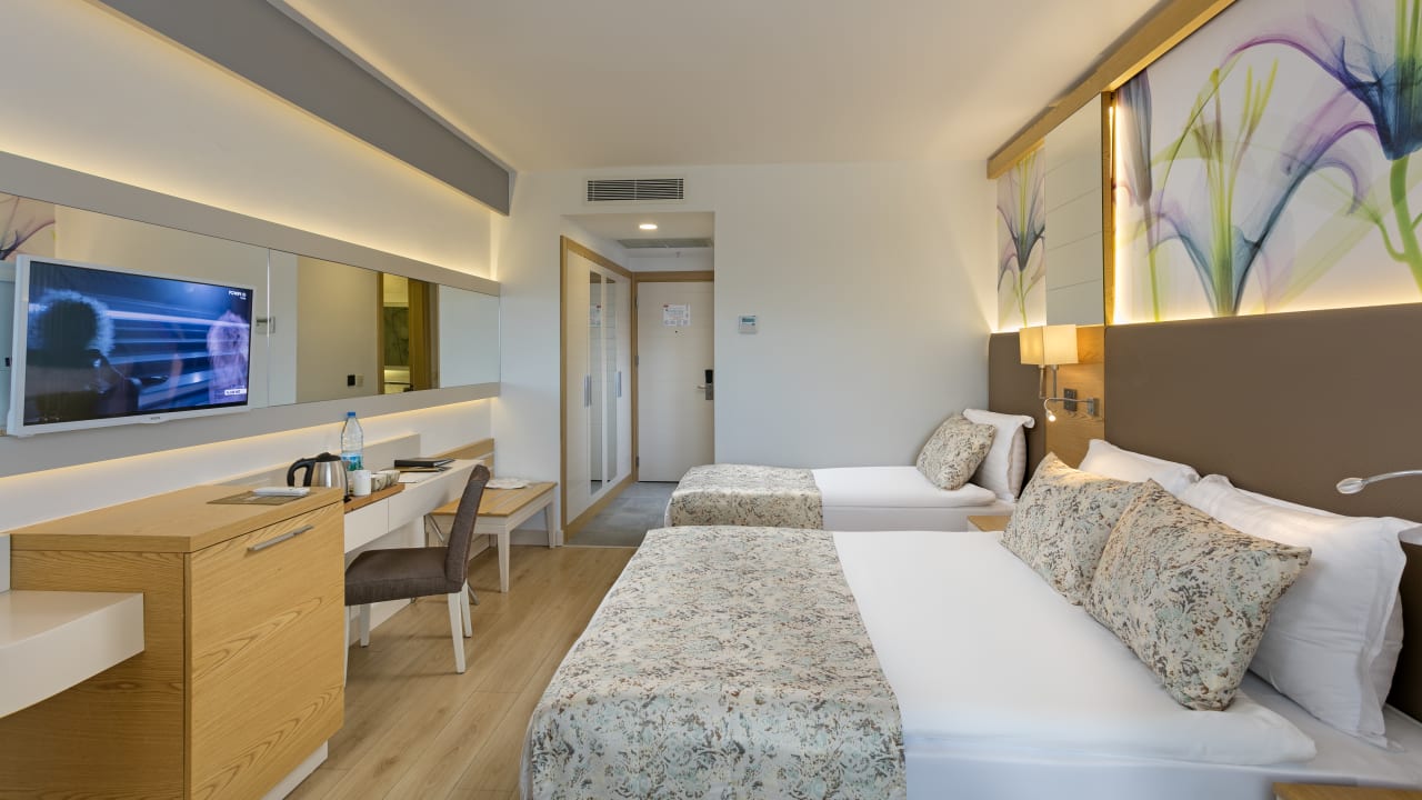 Zimmer Glamour Resort & Spa