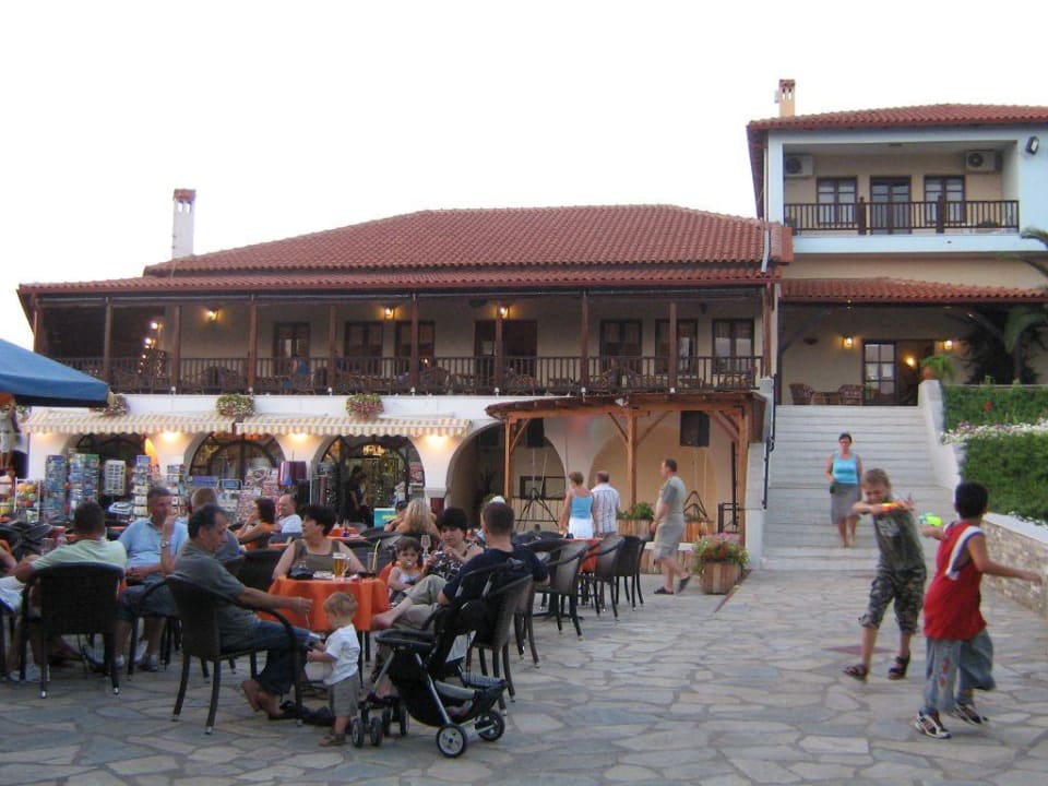 Haupthaus Blue Dolphin Resort Hotel