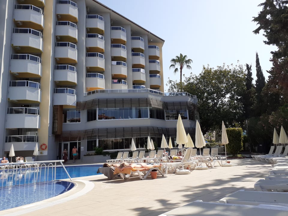 Pool Simply Fine Hotel Alize