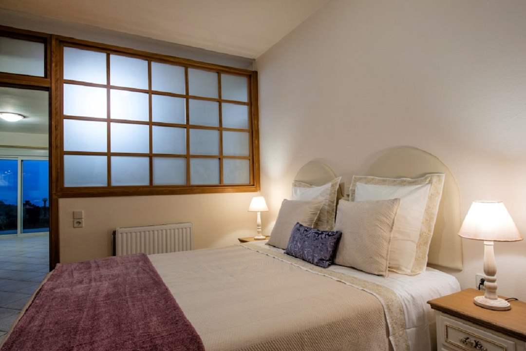 Zimmer Wine Dark Sea Villa Artemis