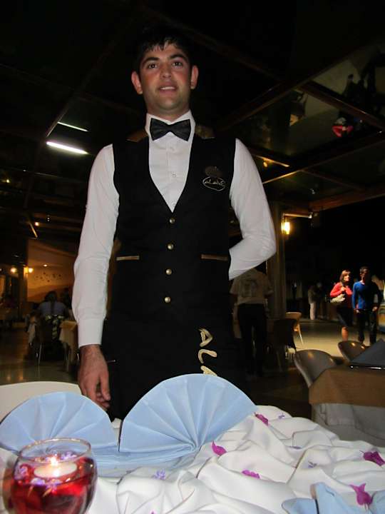 Mehmet Yuce -Kellner Alaiye Resort & Spa