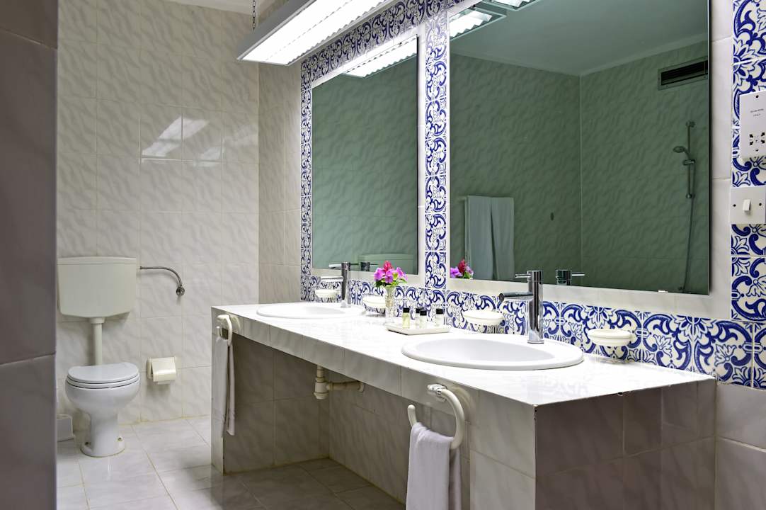 Zimmer Miramar by Pestana