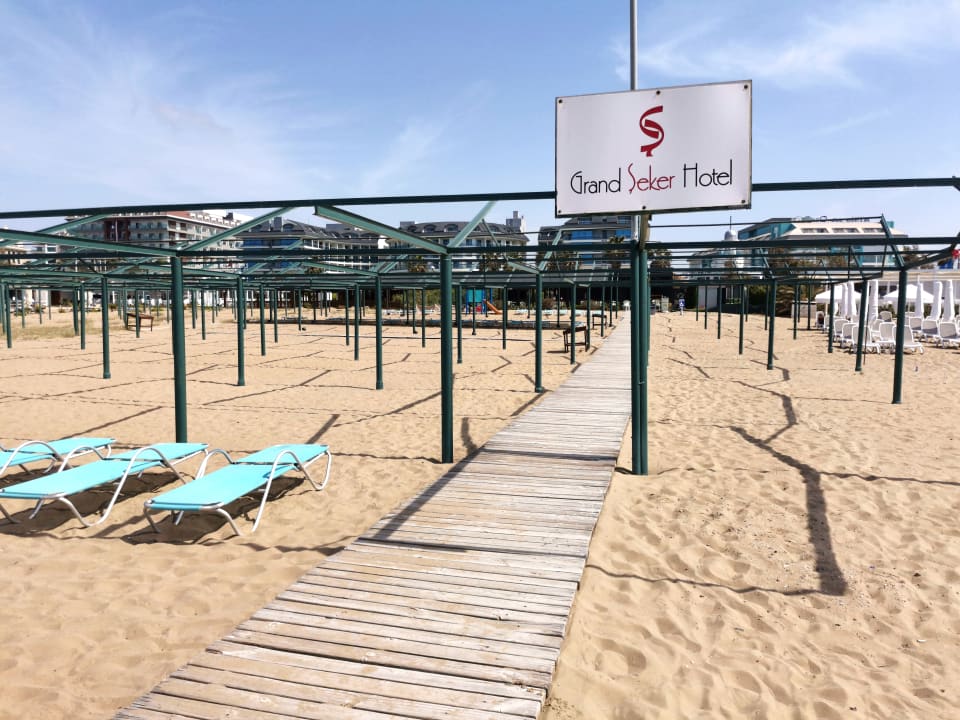 Strand Grand Seker Hotel