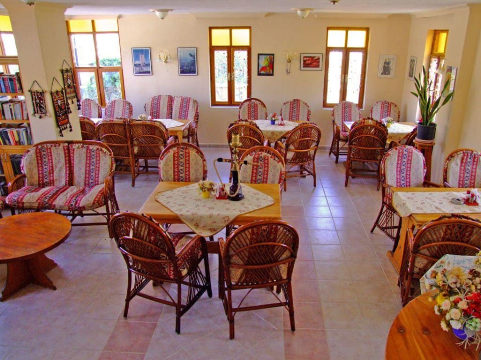 Restaurant/Buffet Hotel Nar Apart