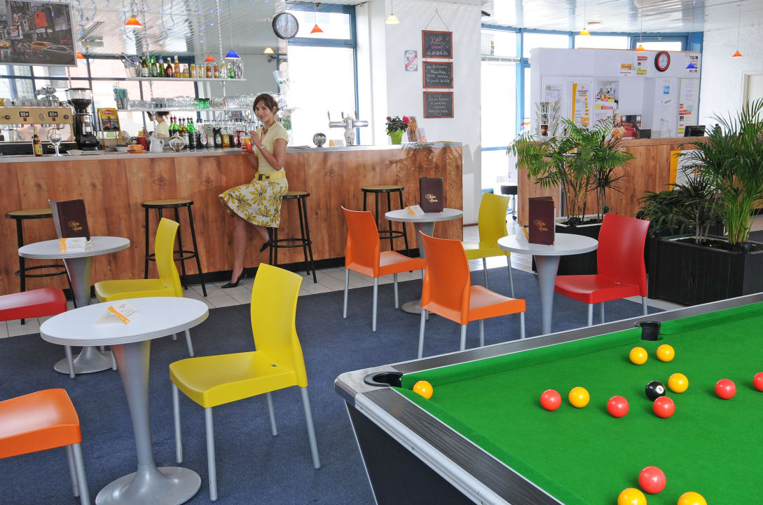 Bar B&B Hotel Le Mans Centre