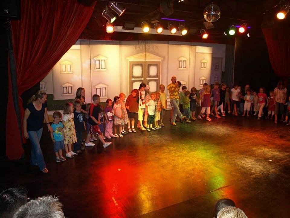 Mini Disco Alba Resort Hotel