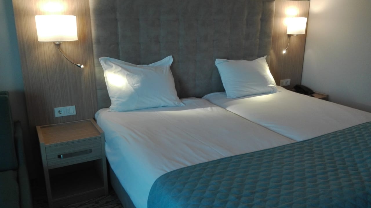 Zimmer Astoria Hotel