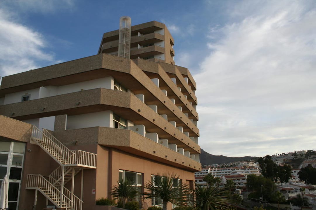 Außenansicht Iberostar Waves Bouganville Playa