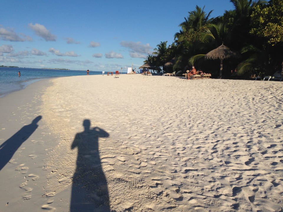 Strand vor den Beach Bungalow 101 bis 115 Furaveri Maldives