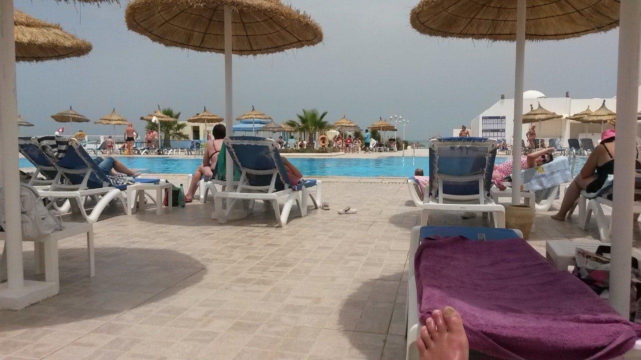 Noch bewölkt Calimera Yati Beach