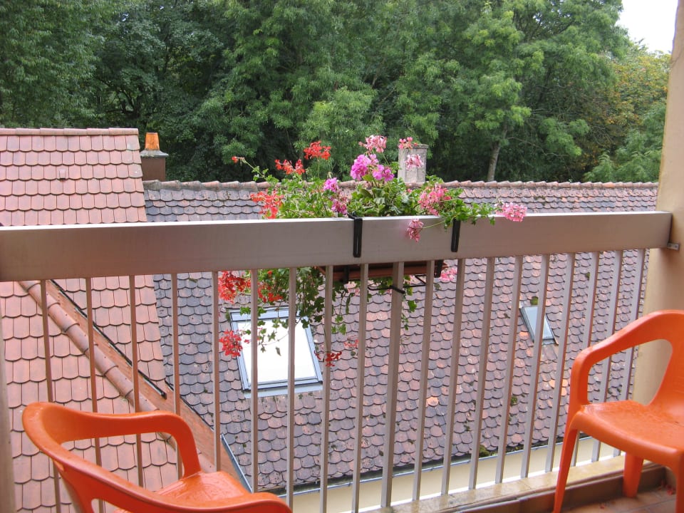 Blick vom Balkon Hotel Notre Dame De Bonne-Fontaine