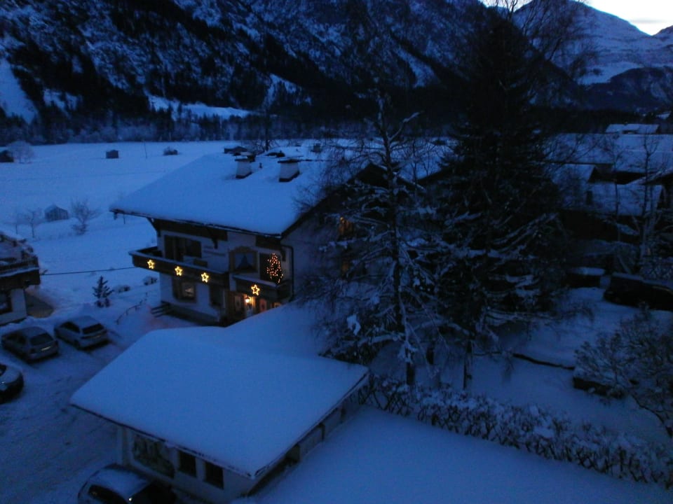 Blick von der Panoramasuite Oberlechtaler Hof