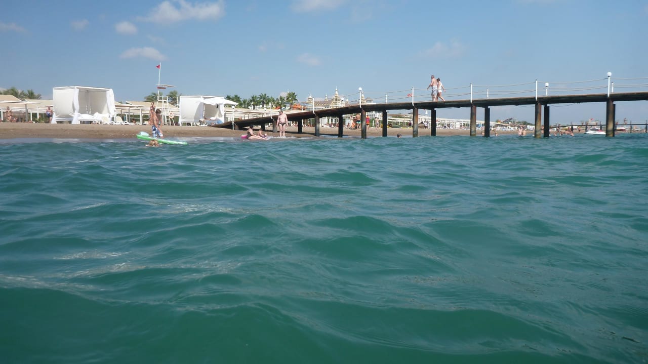 Meer Royal Wings Hotel