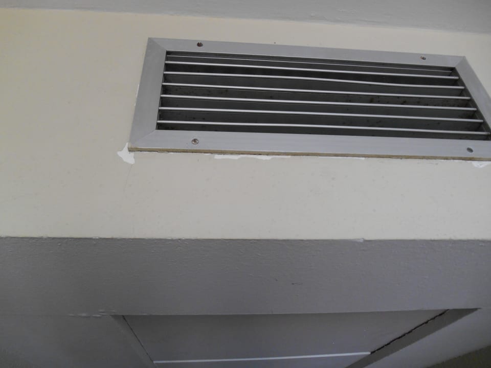 Die Farbe löst sich schon ab AQUA Hotel Promenade & Spa