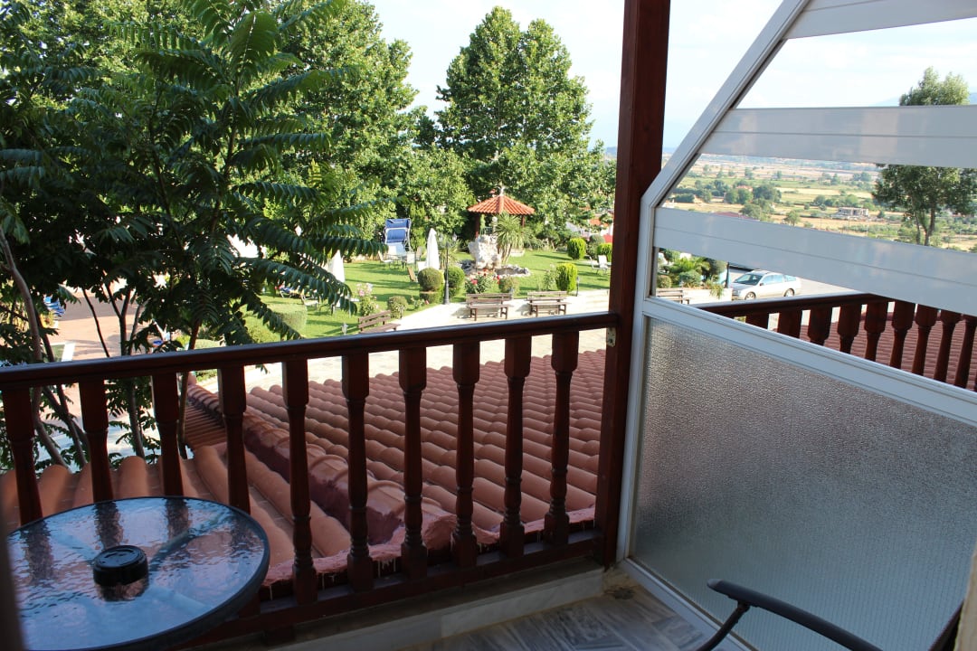 Doppelzimmer Balkon Hotel Famissi Eden