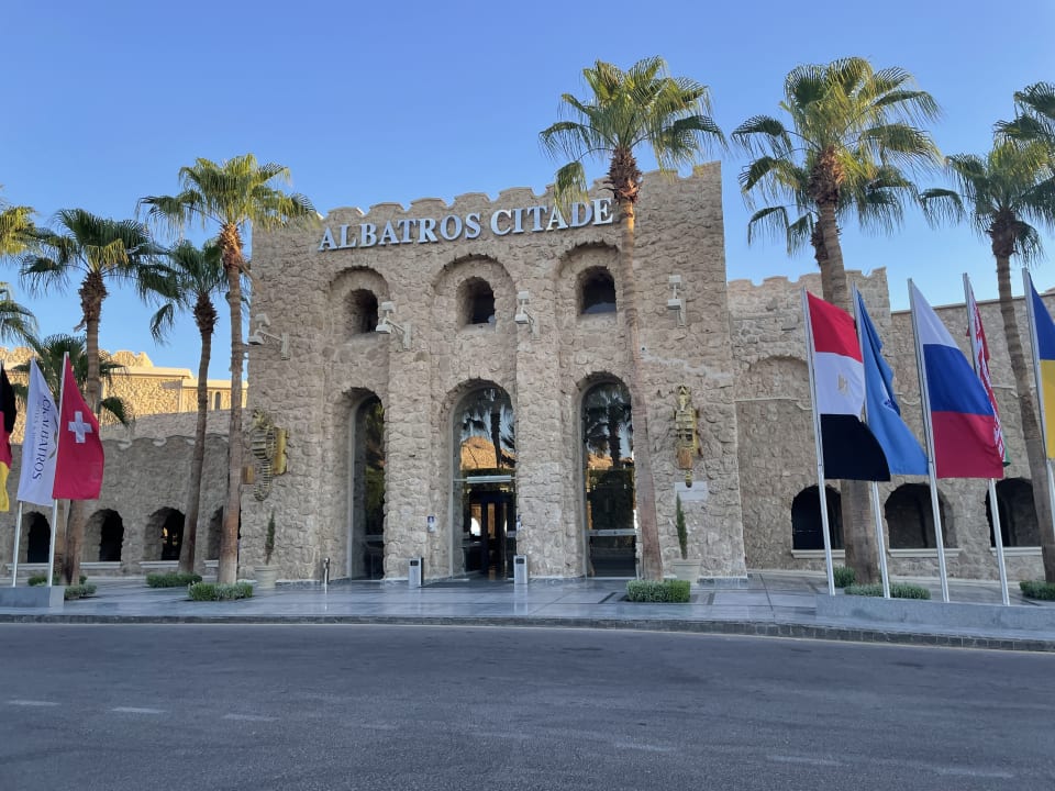 Außenansicht Pickalbatros Citadel Resort