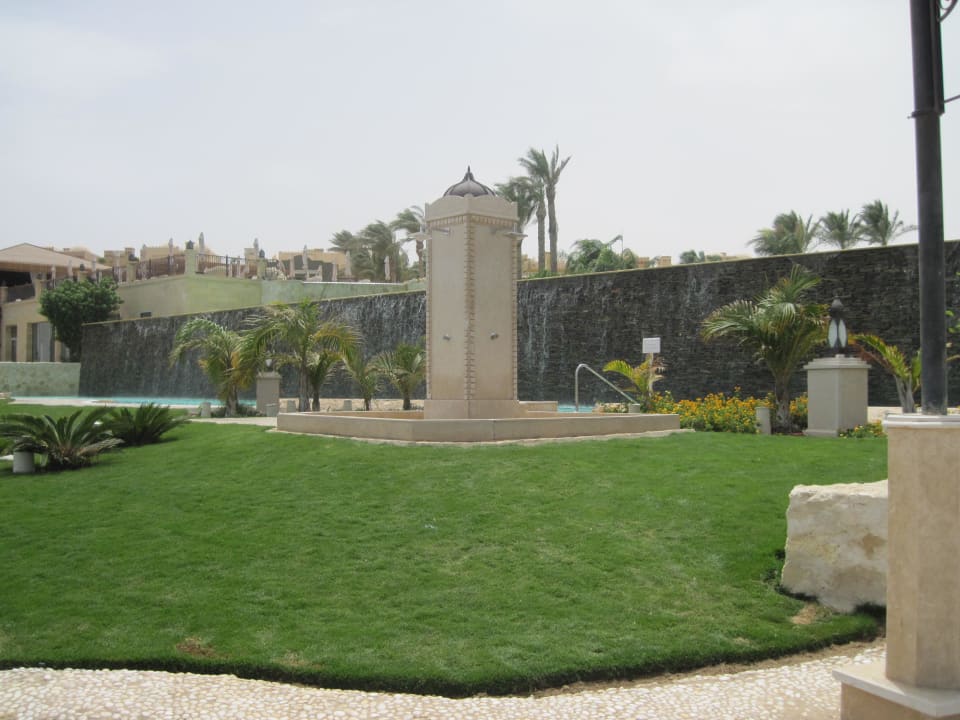 Infinitipool vom Strand aus  Makadi Spa - Adults only