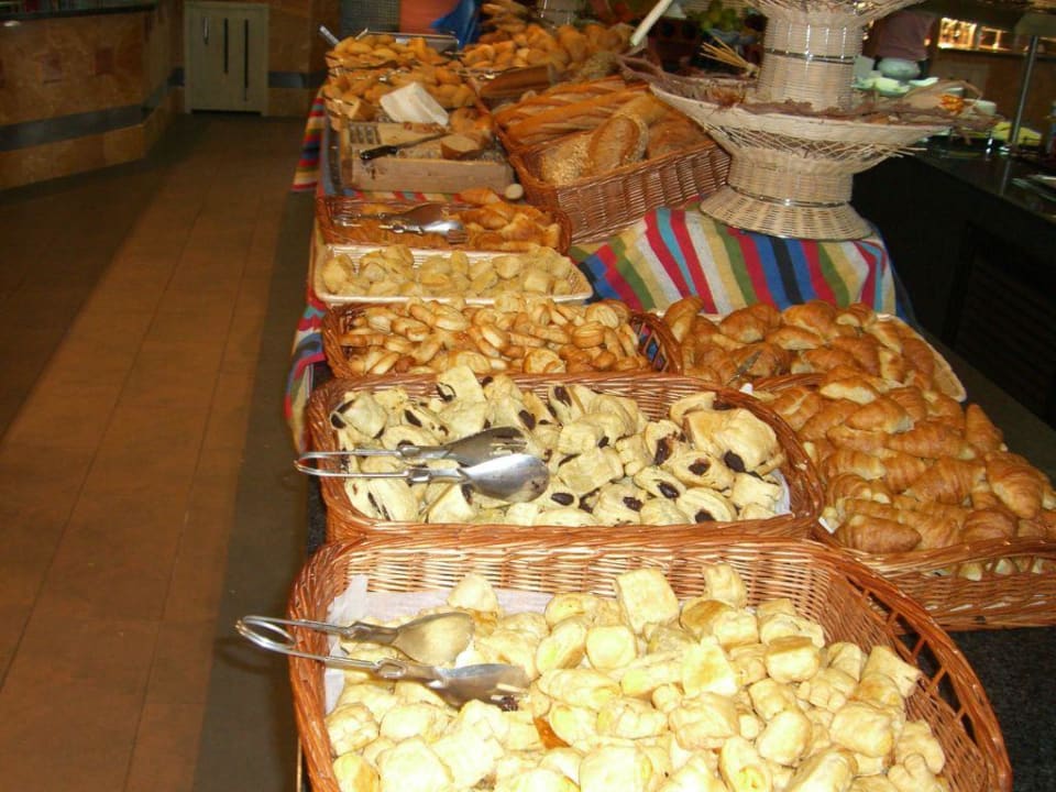 Buffet Iberostar Waves Gaviotas Park