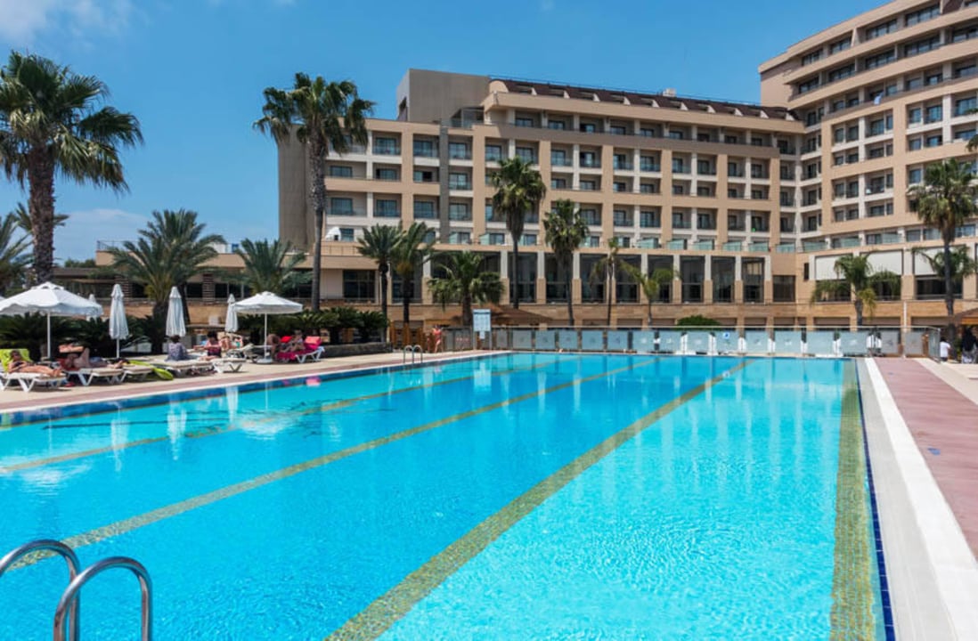 Pool Fame Residence Lara & Spa