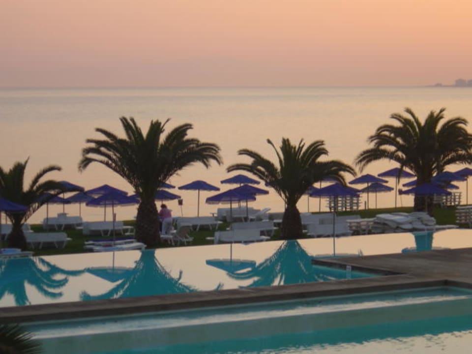 6 Uhr am Morgen The Ixian Grand & All Suites