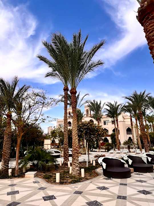 Gartenanlage The Grand Palace - Adults only