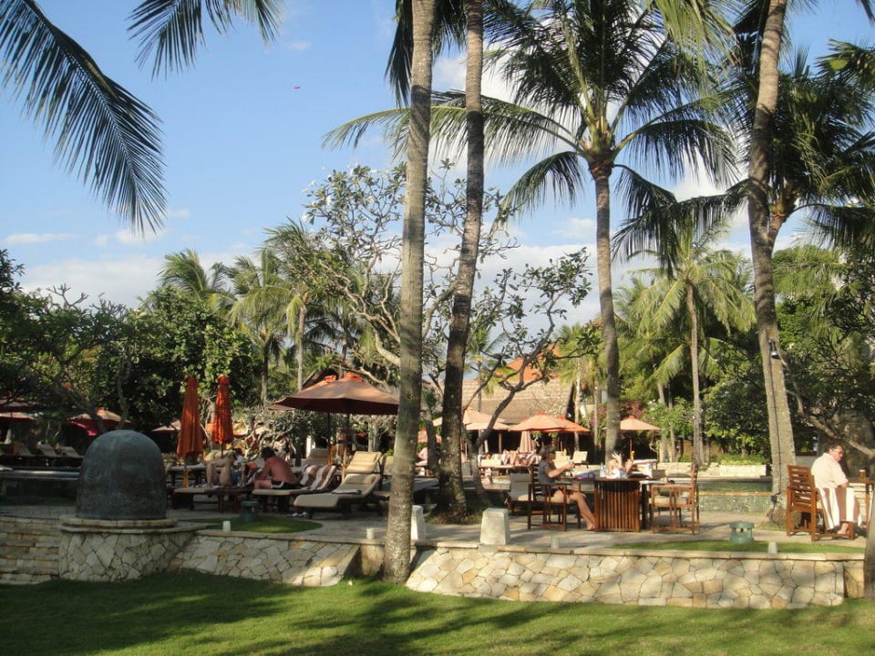 The garden The Royal Beach Seminyak Bali - MGallery Collection