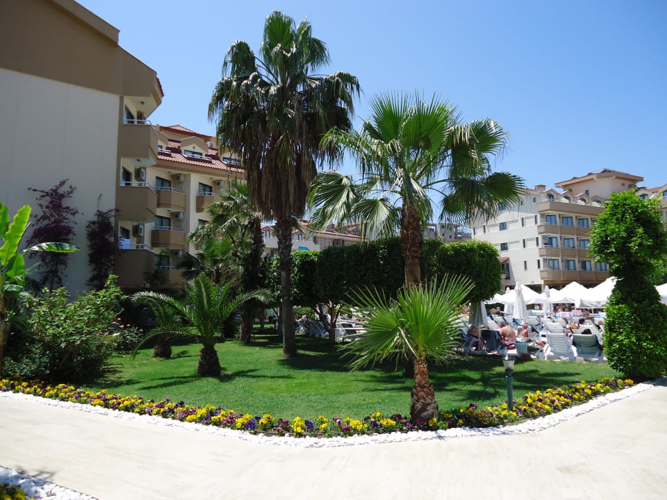 Gartenanlage Grand Seker Hotel