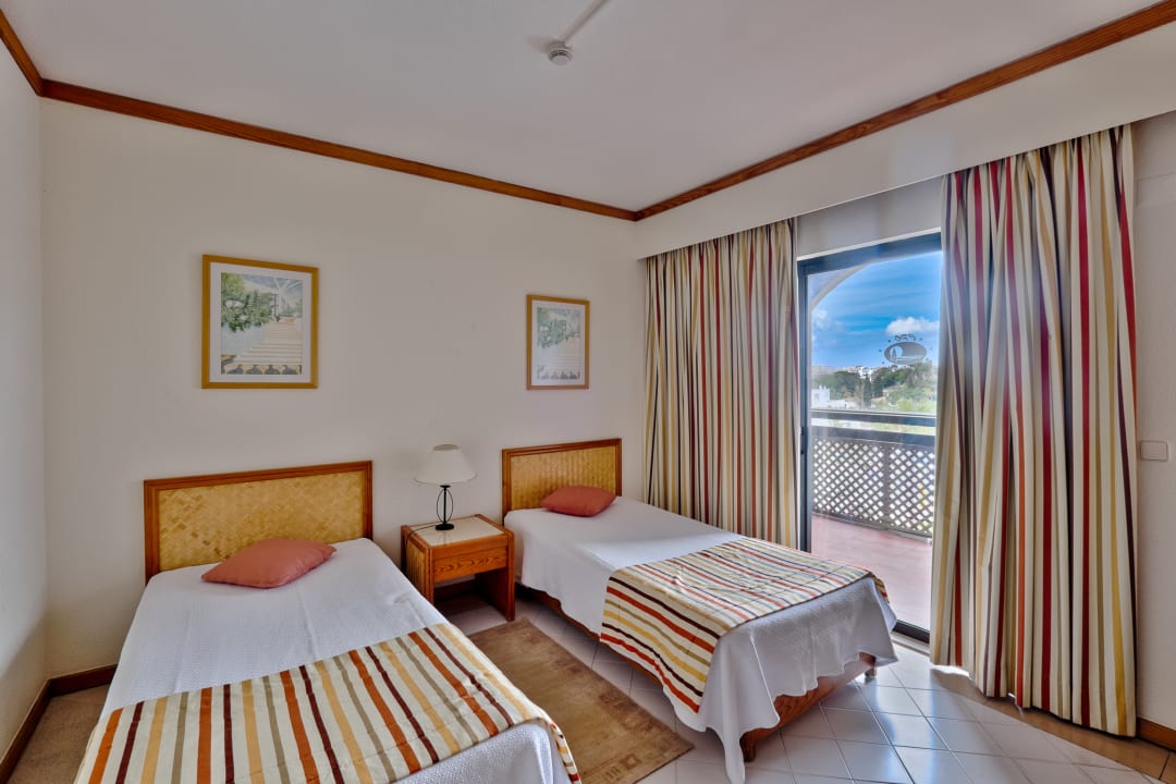 Zimmer Muthu Oura Praia Hotel