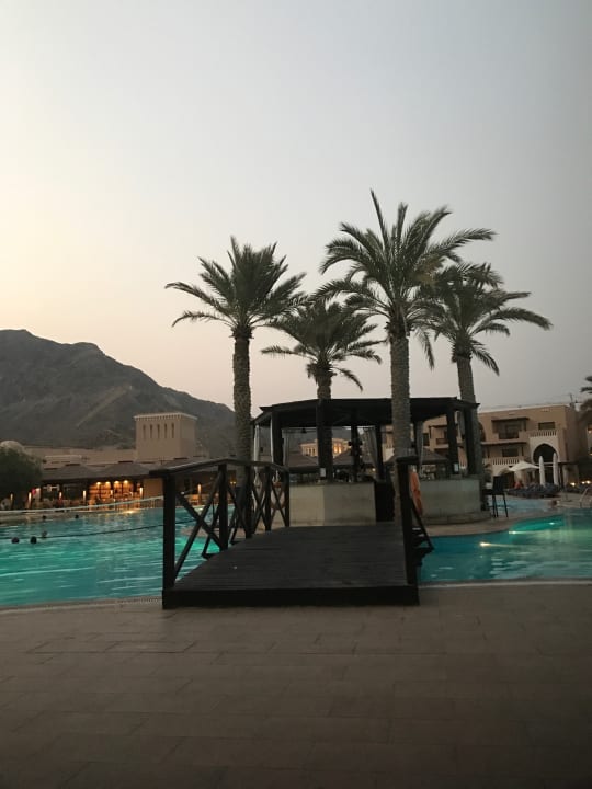 Pool Miramar Al Aqah Beach Resort