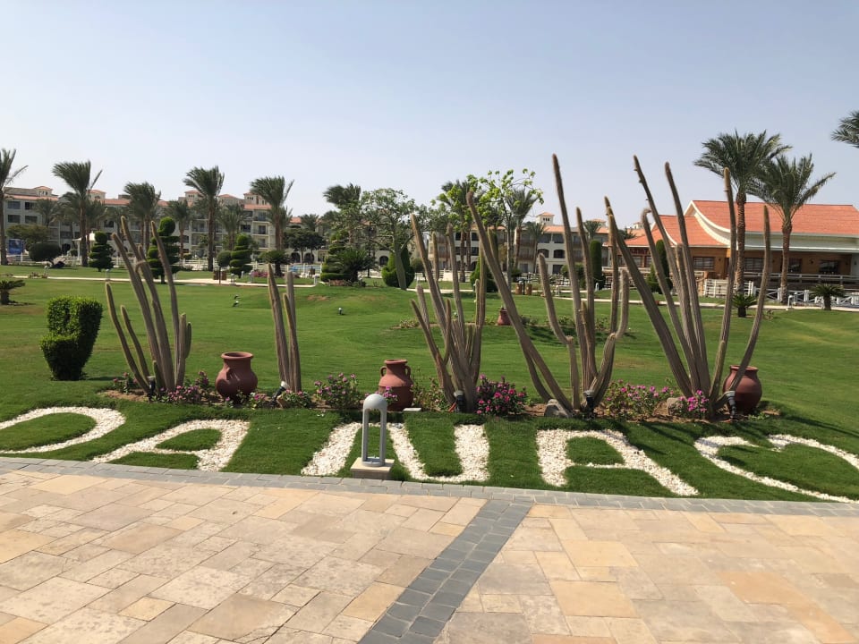 Gartenanlage Pickalbatros Dana Beach Resort - Hurghada