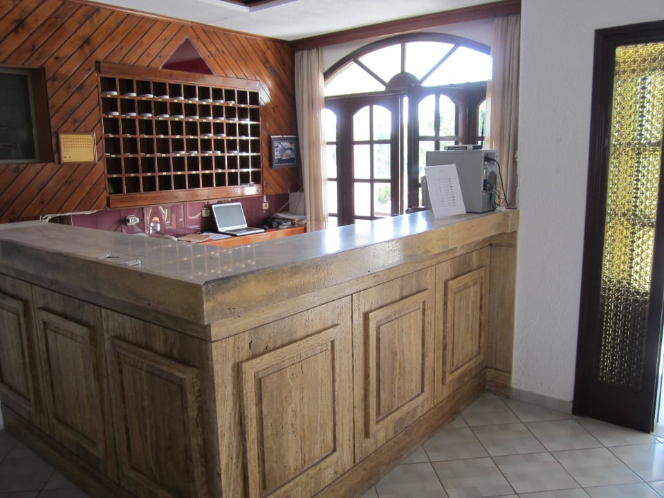 Rezeption und Empfang Hotel Hermes