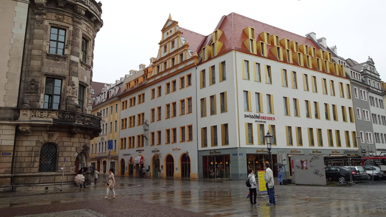 Außenansicht HYPERION Hotel Dresden am Schloss