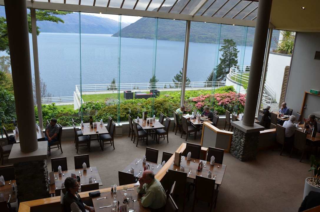 Hotelová reštaurácia s výhľadom Mercure Queenstown Resort
