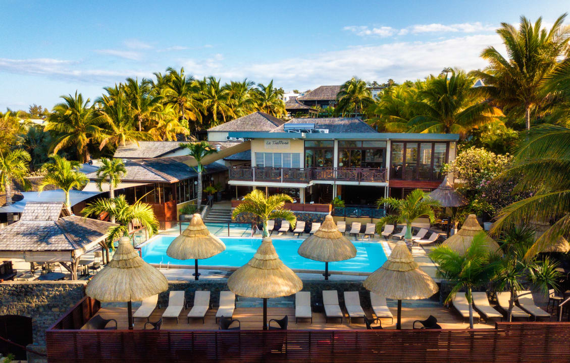 Außenansicht Iloha Seaview Hotel