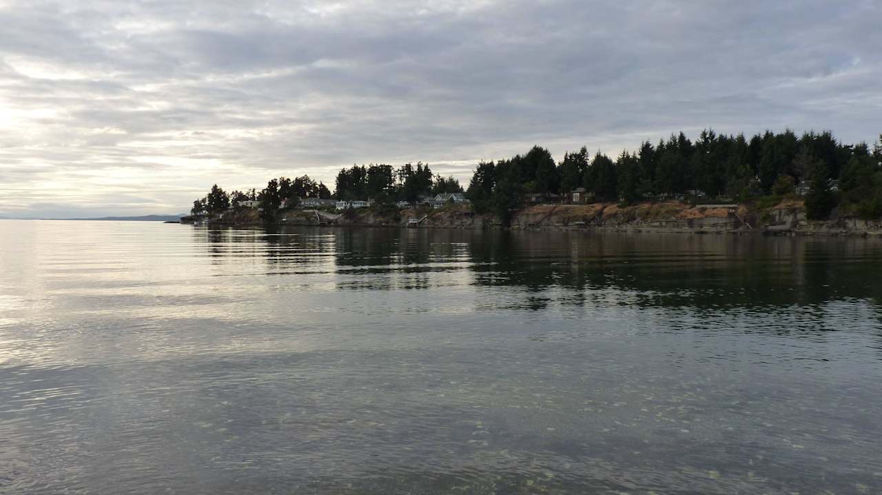 Bucht Hotel Pacific Shores Resort and Spa