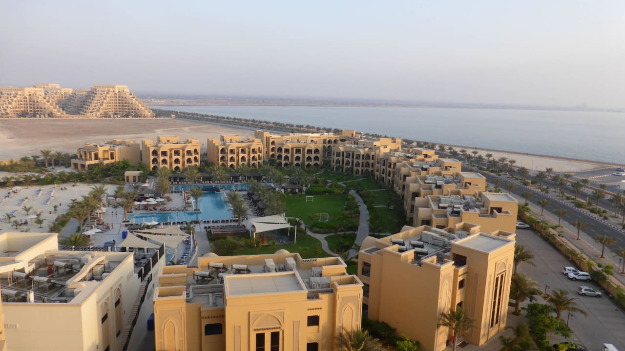 Villen mit Pool DoubleTree by Hilton Resort & Spa Marjan Island