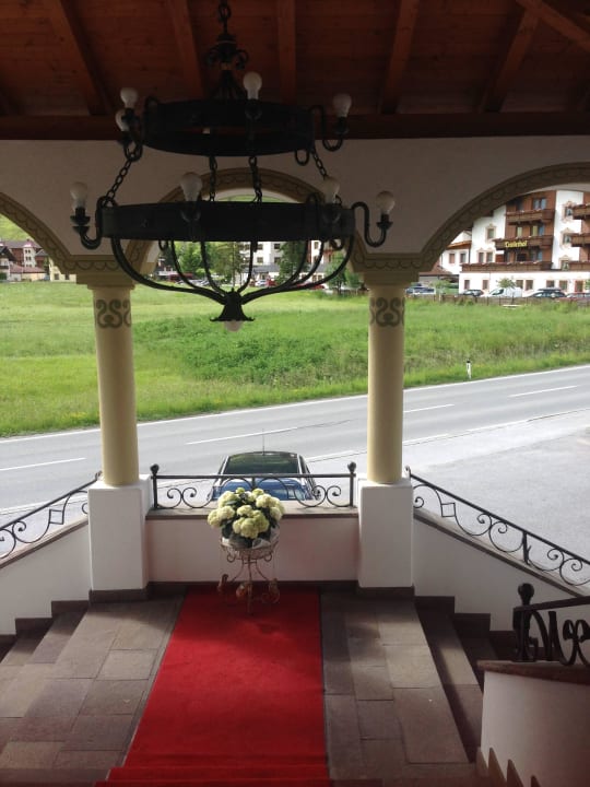 Eingangsbereich Hotel Der Stubaierhof Neustift