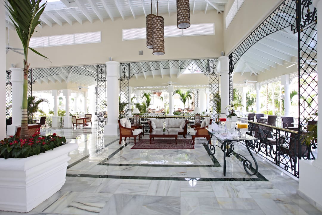 Lobby Bahia Principe Luxury Bouganville