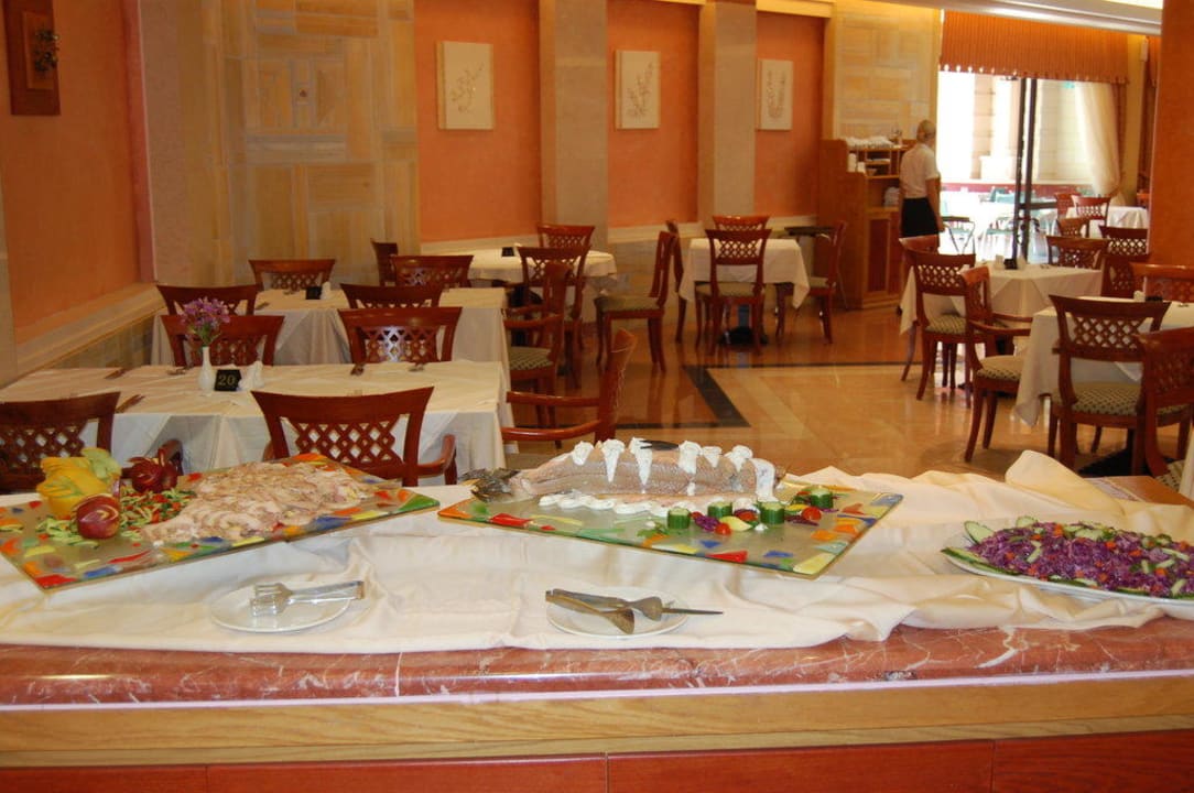 Büffet Mythos Palace Resort & Spa