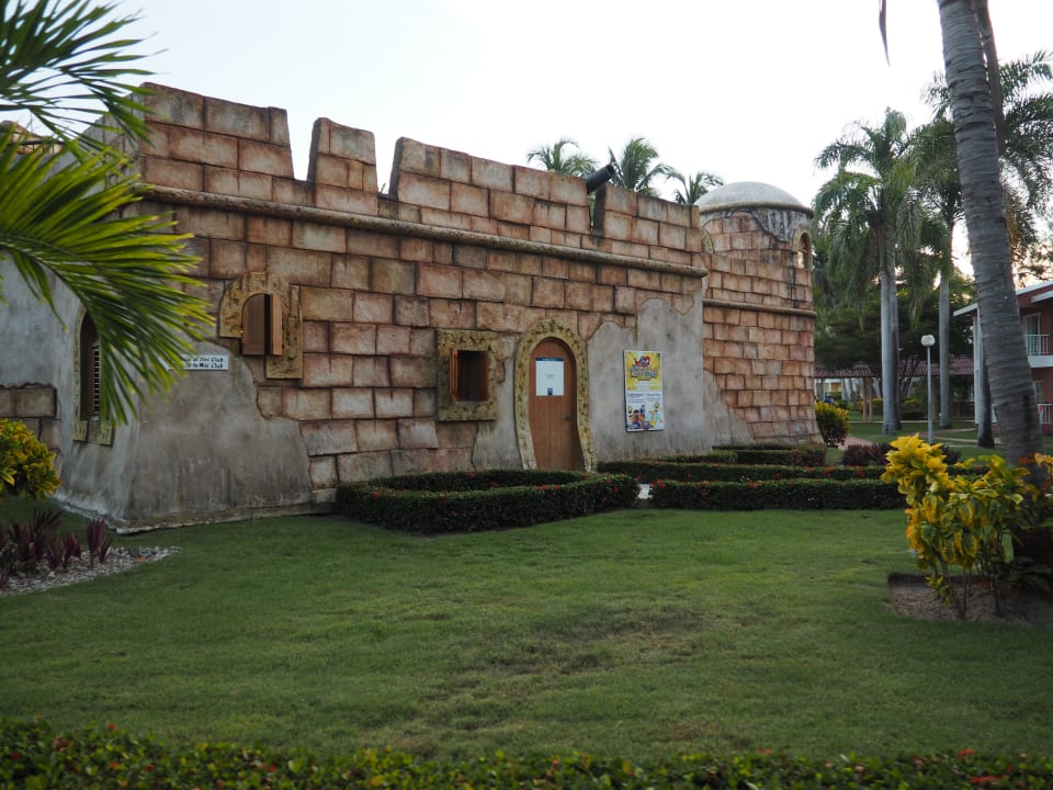 Kinderburg Grand Palladium Select Bávaro Resort & Spa