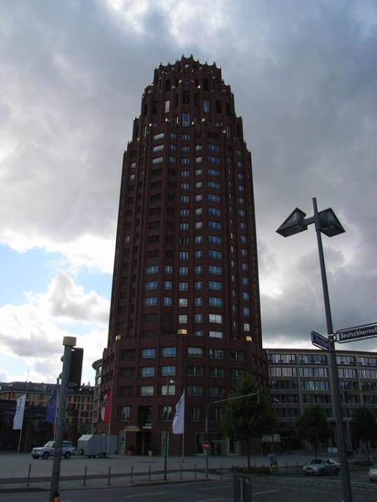 Außenansicht Lindner Hotel Frankfurt Main Plaza, part of JdV by Hyatt