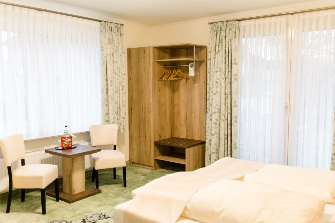 Zimmer AKZENT Hotel Zur Grünen Eiche