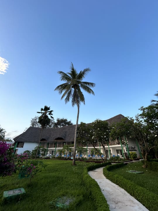 Außenansicht Hotel Kiwengwa Beach Resort