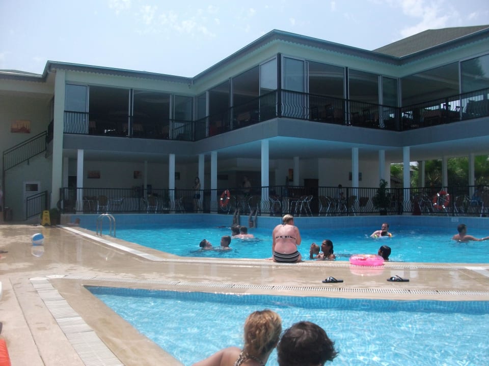 Am Pool Sun Club Hotel