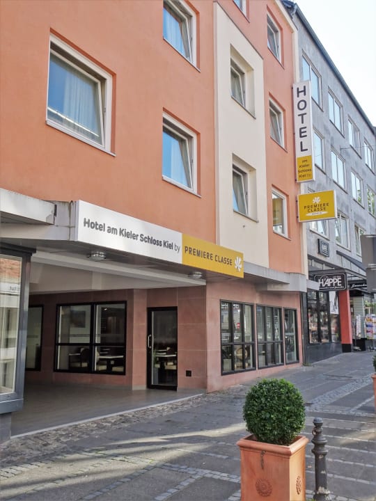 Lobby Premiere Classe Hotel Am Kieler Schloss Kiel