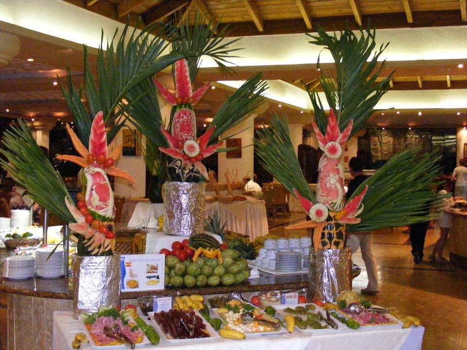Buffet Grand Sirenis Punta Cana Resort & Aquagames