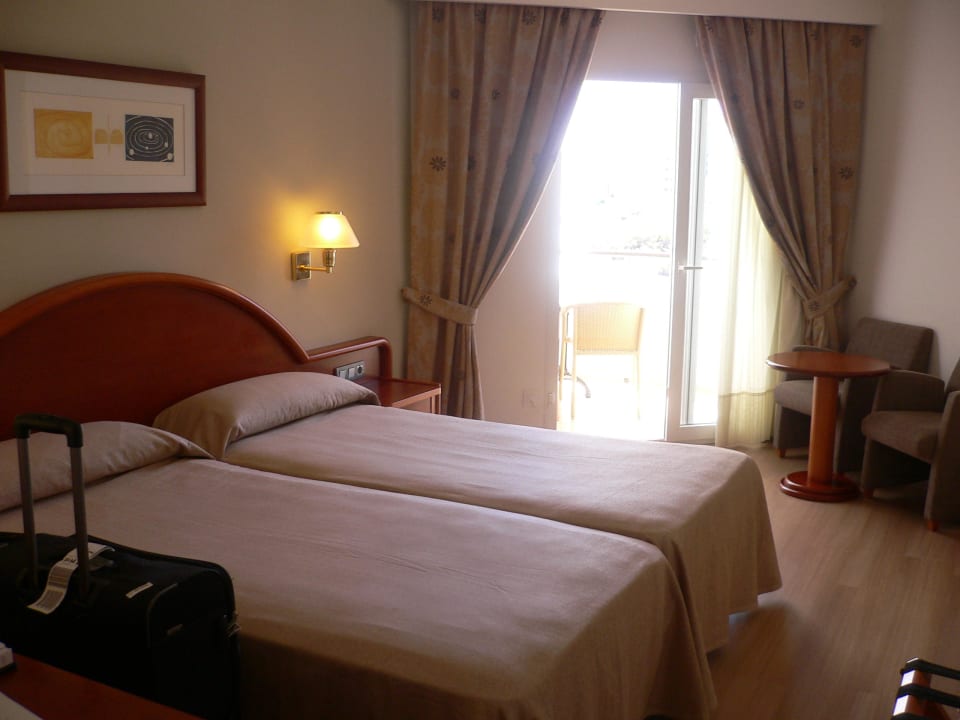 Frisch renoviertes Zimmer Hipotels Hipocampo Playa