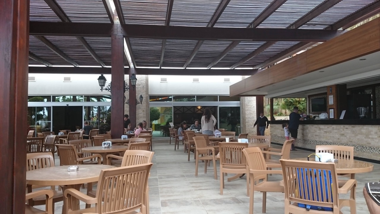 Poolbar Saphir Resort & Spa