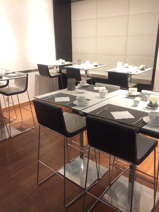 Frühstücksraum Hotel Mercure Düsseldorf City Center